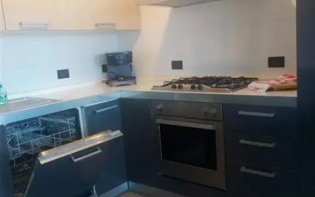 The House of Glass (La Casa di Vetro)