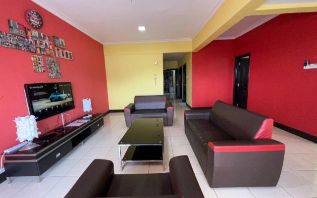 VACATION HOME PENTHOUSE MARINA COURT CONDO RESORT KOTA KINABALU 5 bedrooms 15 pax – Lobby – Kota Kinabalu