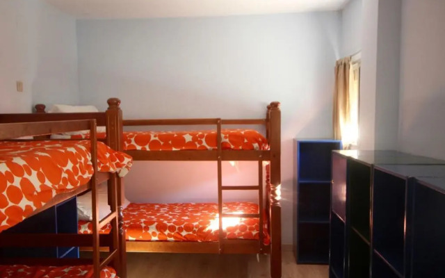 Hostel El Lago Caceres