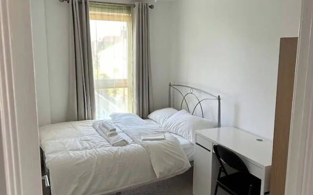 Shorditch Apartment Sleeps 6