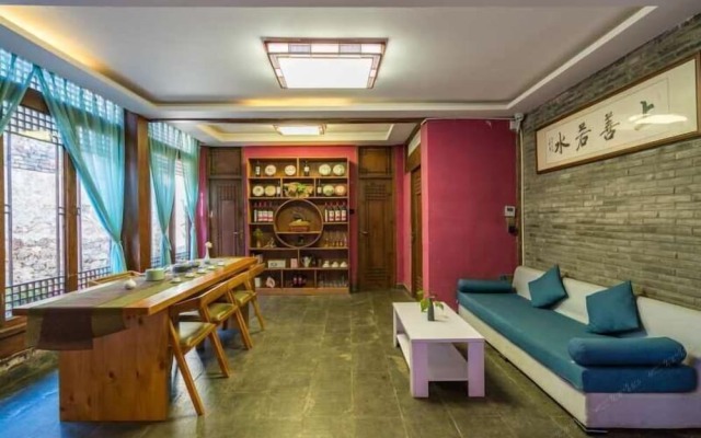 Lijiang Yilian Youmeng Inn