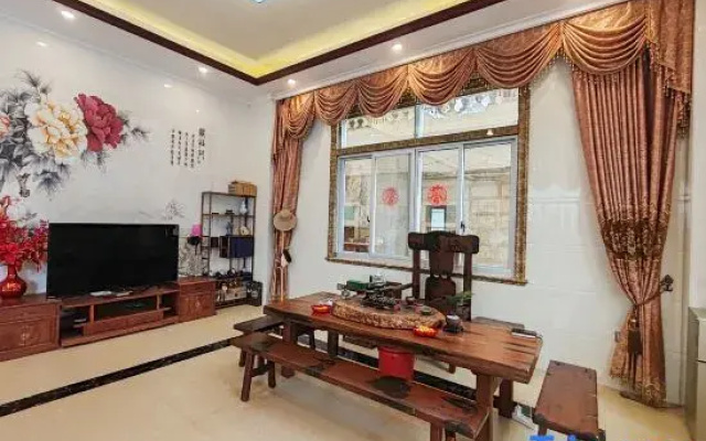 Weizhou Island Yayue Residence