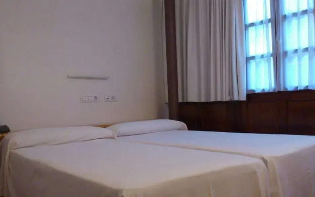 La Plaza Hotel Luanco