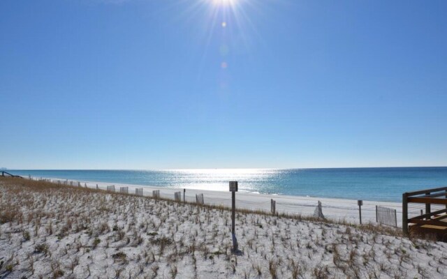 Sandpiper Cove Beachwalk by Holiday Isle