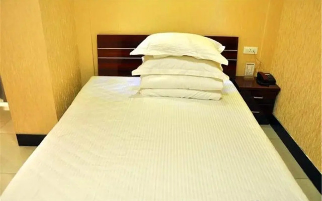 Taiyuan Yingjia Express Inn