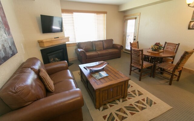 Massive Condo with Views and Rustic Furnishings by RedAwning