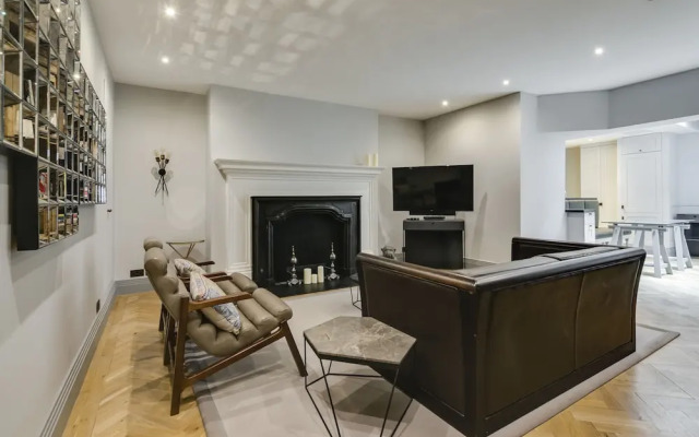 Deluxe Mayfair Home by Marble Arch Station