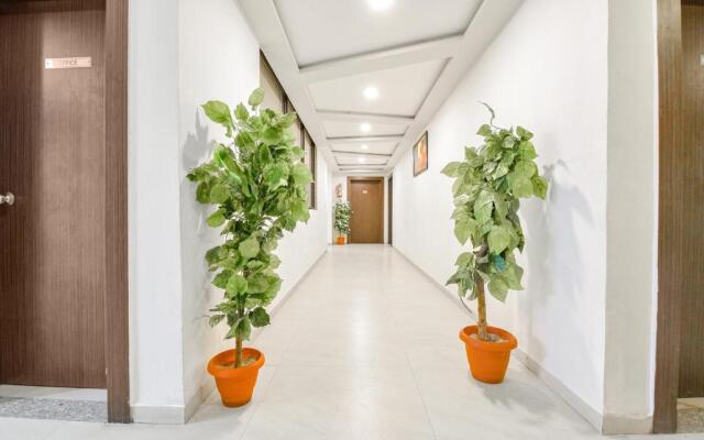 Fabhotel Skyland