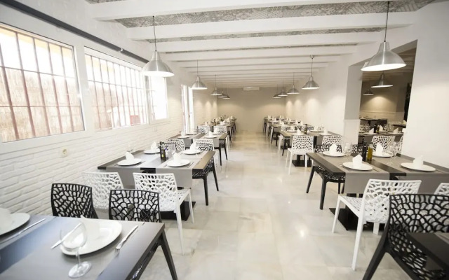 Hostal & Restaurante Avenida
