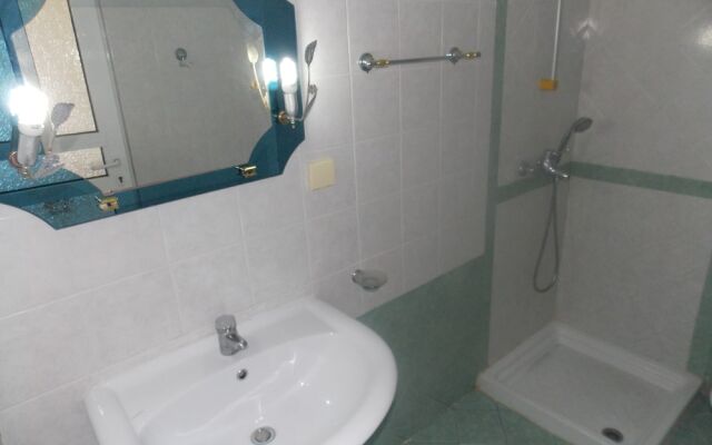 Hotel Dea