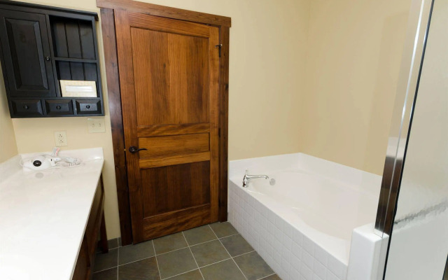 Soaring Eagle Lodge