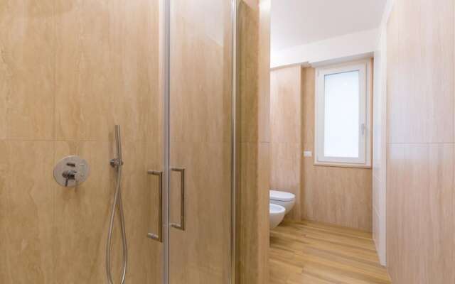 Style House in Naples by Wonderful Italy