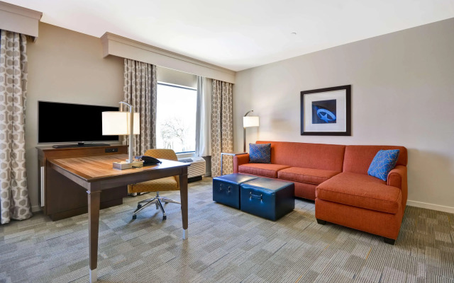 Hampton Inn & Suites Dallas/Plano-East