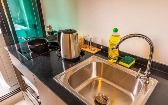 Apartment 450m from BTS with Sky Pool - bkbloft3