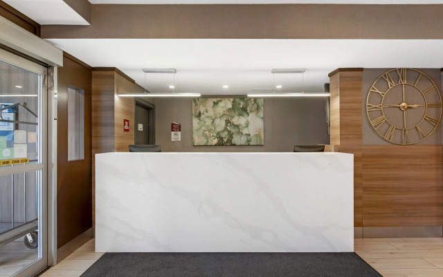 Quality Inn & Suites