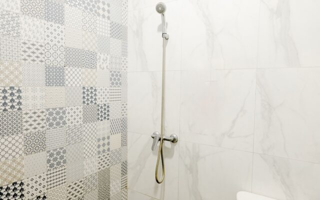 OYO 1023 Junggo Tentrem