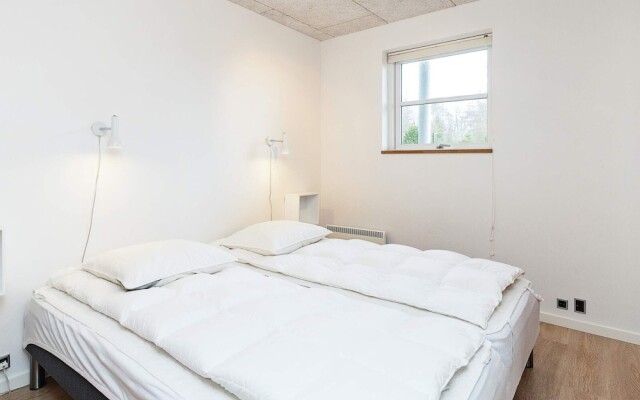 8 Person Holiday Home in Brovst-by Traum