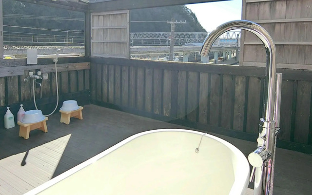 Minshuku Inn Shirahama Ekinoyado