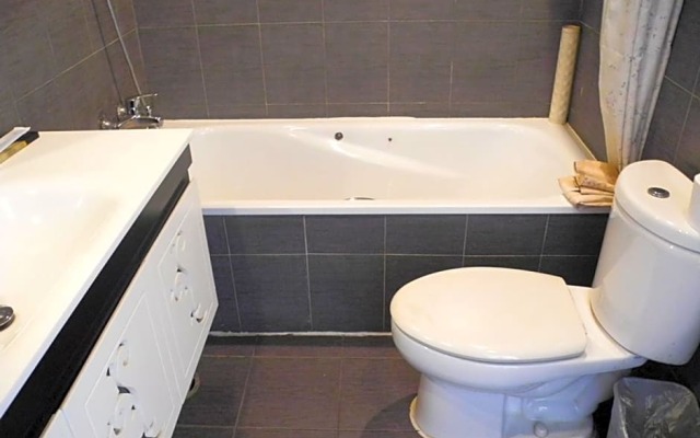 Free Town Apartment Hotel