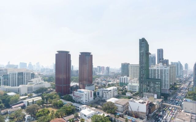 Innermost Pratunam by Favstay