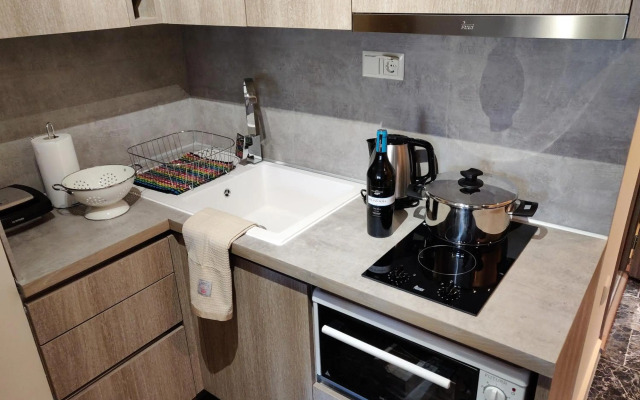 Agias Sofias Street Luxurious Studio