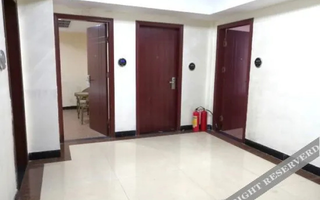 Sunshine Holiday Hotel