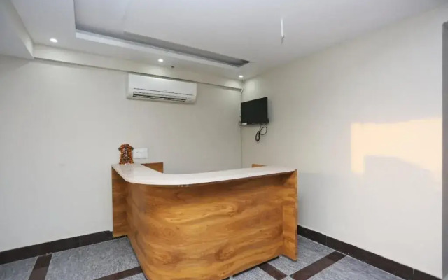 Palm Garden Suites By OYO Rooms