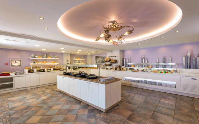 Alianthos Garden Hotel