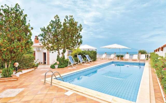 Enticing Villa in Terrasini Near the Sea