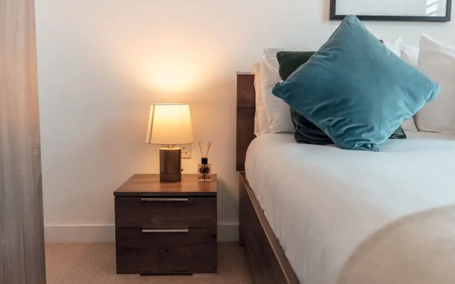 Beautiful, Modern and Elegant Flat With a View