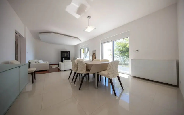Villa Gg The White Villa