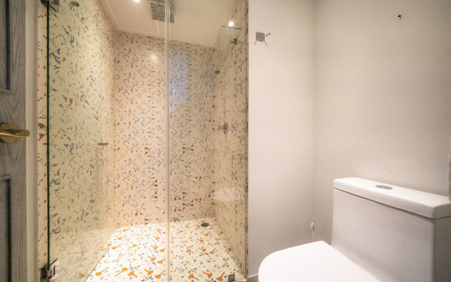 Jojo - 1 Bedroom Condo At Singular Joy