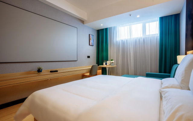 Starway Hotel (Wenxi Swimming Pool)