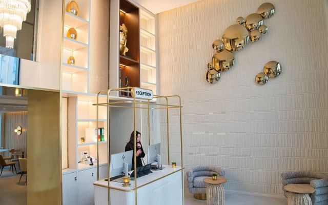 Hotel Yac Paris Clichy, A Member Of Radisson Individuals