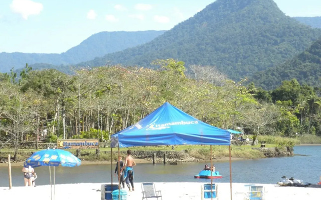 Bali Suites Itamambuca