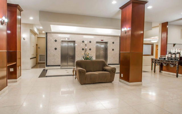 North Miami Beach Gardens Inn & Suites
