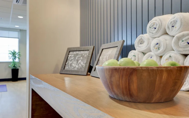 Elwood Hotel & Suites