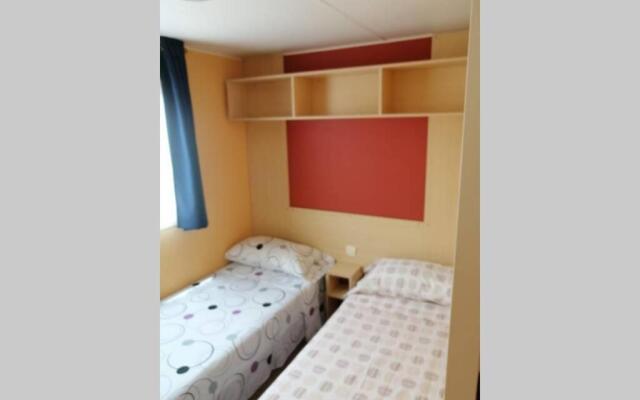 Coqueta casita con jardin desde 5 noches