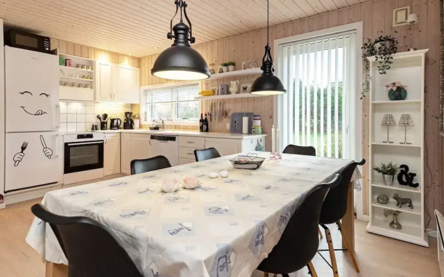 9 Person Holiday Home in Humble