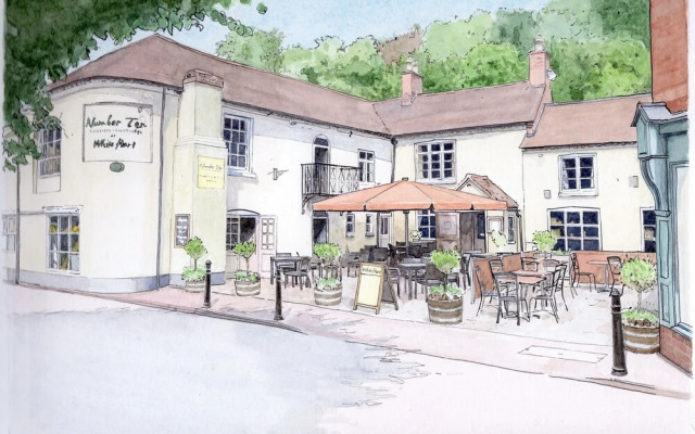 White Hart Cafe Bar & Bistro