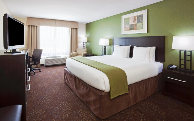 Holiday Inn Express & Suites Aberdeen by IHG