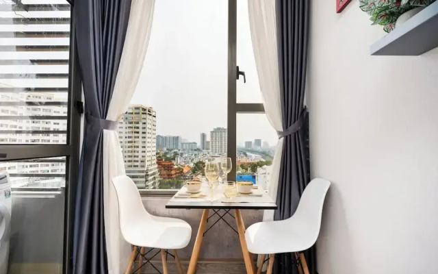 Annie  Apartment - Rivergate Resident