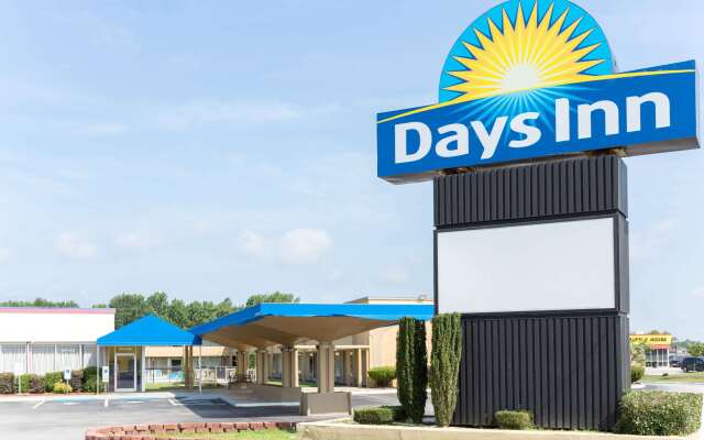 Days Inn by Wyndham Washington