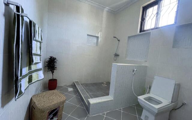 Immaculate 3-bed Apartment in Dar es Salaam