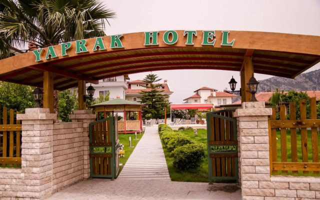 Yaprak Hotel