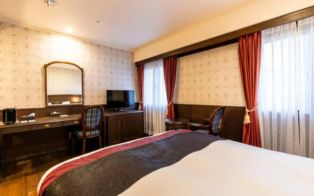 Kobe Tor Road Hotel Sanraku