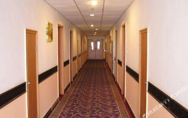 Wutong Hotel Tongxiang Party Branch