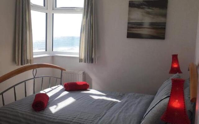 Clifftop Apartment