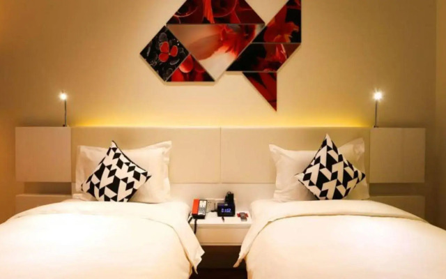 Beijing Yanxiang Tangram Hotel