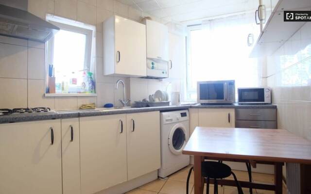 2-bed Apartment in London Woolwich